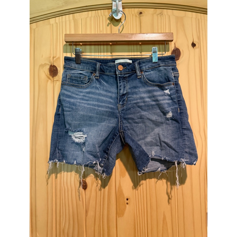BKE Payton Distressed Denim Shorts Womens 27 Medium Wash Cut Off Raw Hem Stretch